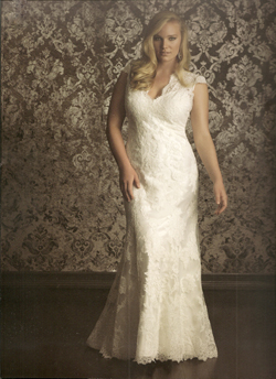CURVACEOUS JUSTINA - Click for details